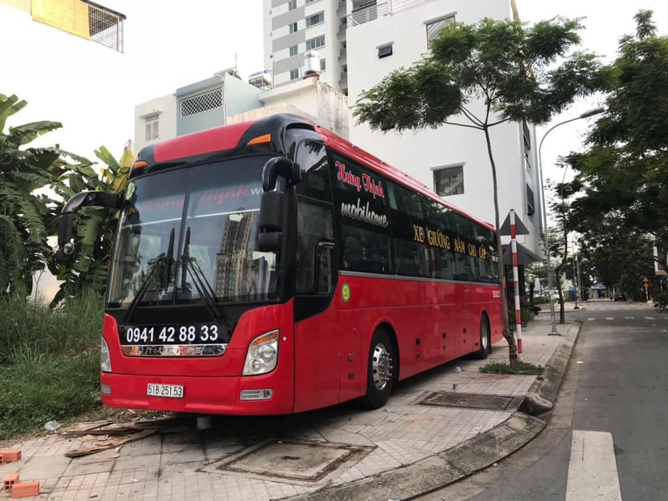 Nhà xe Hưng Thịnh